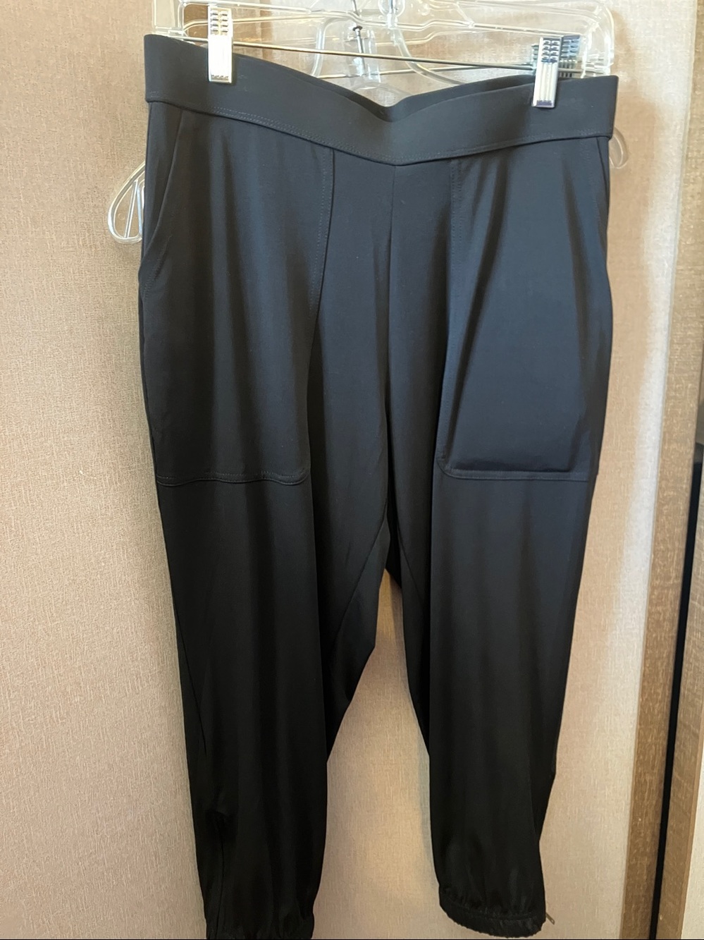 Lisa Rinna Collection Black  Pull-On Joggers Petite Small